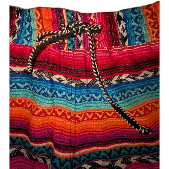 La Classe Couture Colourful Woven Shorts Small Boho Cabin Tribal Aztec Festival - Picture 4 of 10